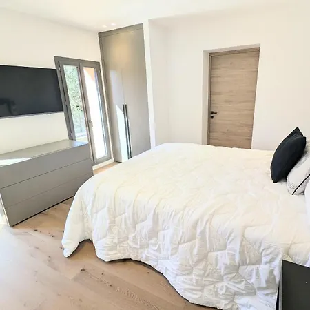 Ref Vclair By Palmes Dproperties * Cannes