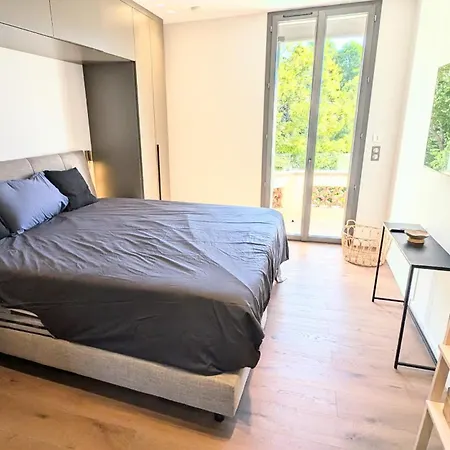 Villa Ref Vclair By Palmes Dproperties Cannes