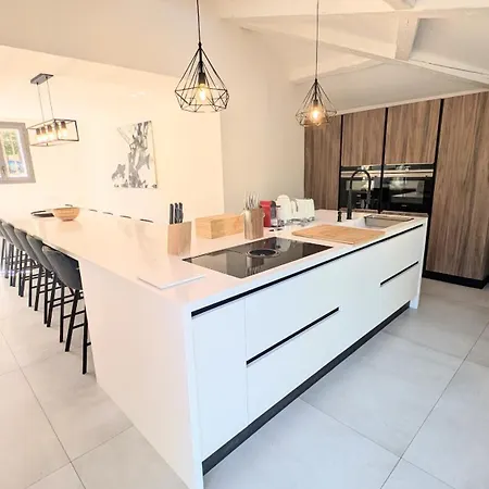 Ref Vclair By Palmes Dproperties * Cannes