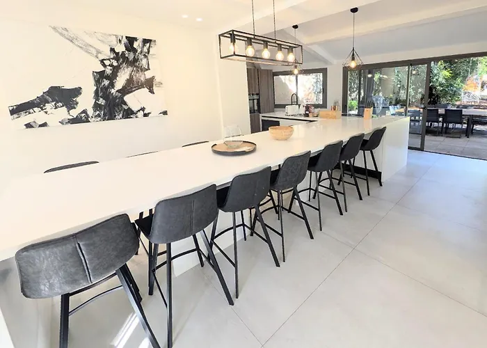 Ref Vclair By Palmes Dproperties Villa