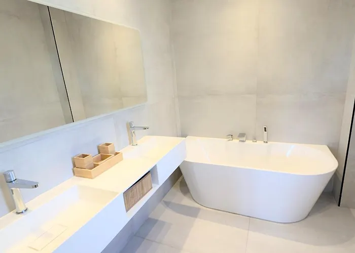 Ref Vclair By Palmes Dproperties Villa *